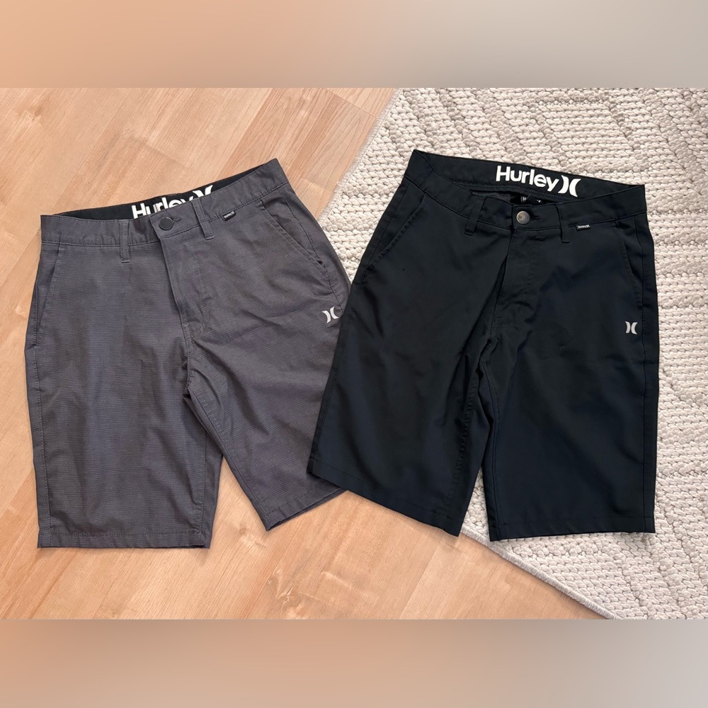 🌾 2x Men’s Hurley Shorts Size 28